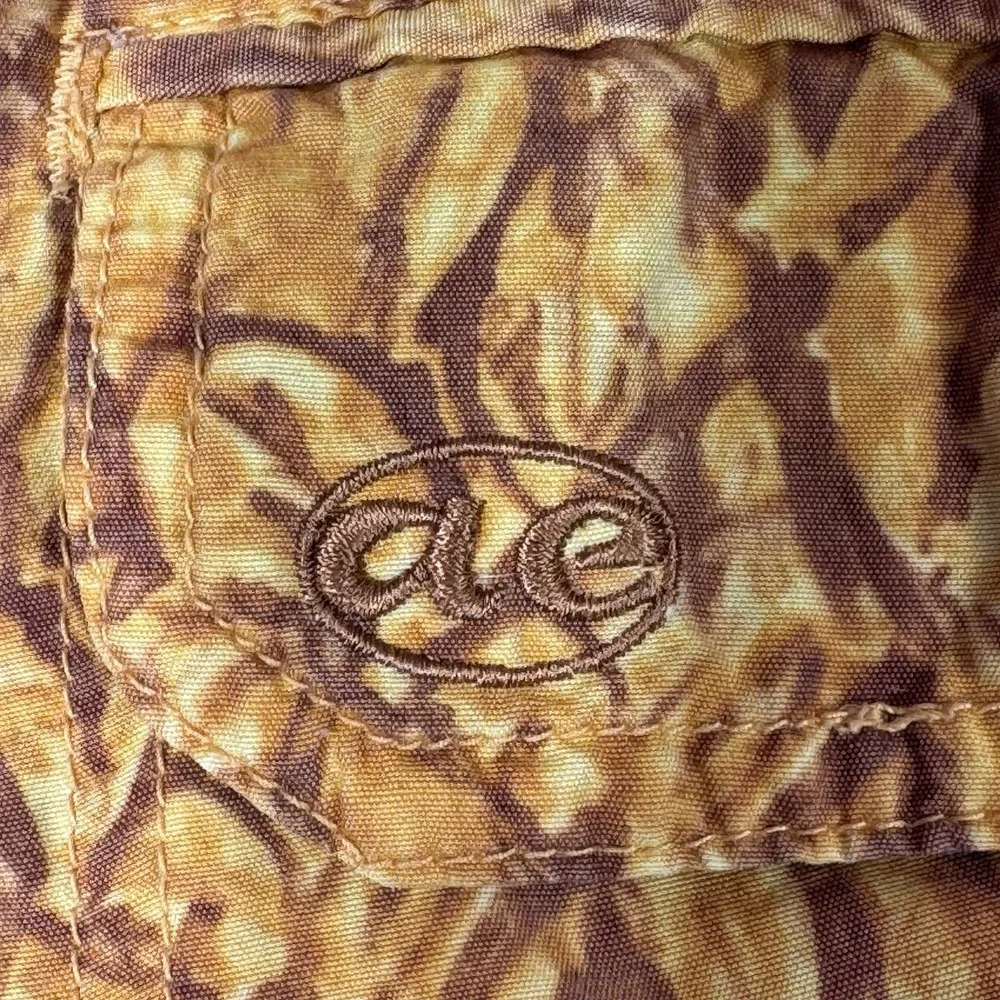 American Eagle Women's‎ Orange Camouflage Draw String Waist Shorts Size 8